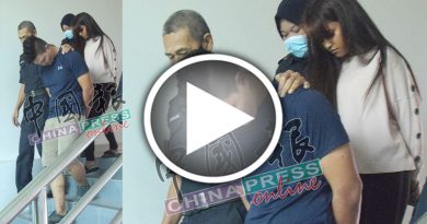闯红灯还拒捕  年轻情侣控2罪