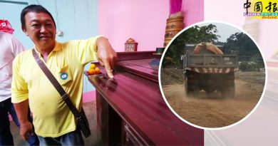挖河床工程 罗厘出入  尘土飞扬  住户叫苦