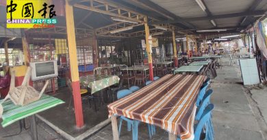 汉都亚再也市会考虑  辖区内小贩单位  免租金  允许住家前摆摊