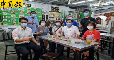 鸡场街文化坊市集 逾5成小贩续摆摊