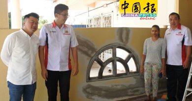 排污工程导致逾百民房龟裂  承包商暂停工 修屋