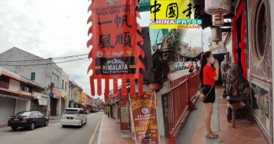 疫情下的大年初一   古城老街静悄悄