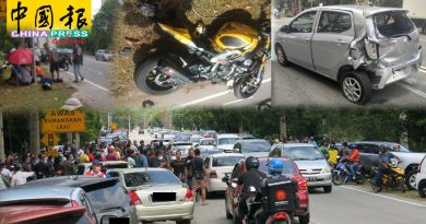 摩哆骄车相撞  骑士死