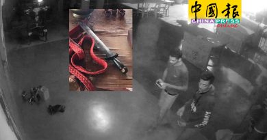 【今日马六甲头条】文庙龙山宫二度入贼   3圣君宝剑被偷！