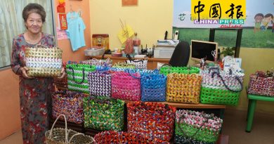 巧妇赋废物新生命     塑料包装袋 变环保品