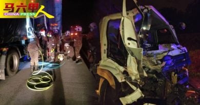 拖格与罗厘碰撞  司机跟车员受伤