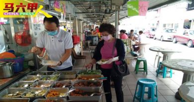 早市 食肆 咖啡店 路边小贩  营业无需批准信