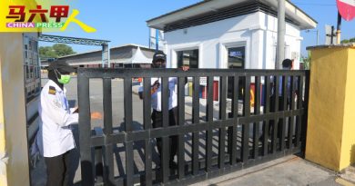 ◤今日马六甲头条◢峇章巴刹关闭消毒  不知情民众吃闭门羹