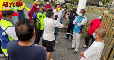 国花组屋居协反对入住  工厂外劳 被载返原处