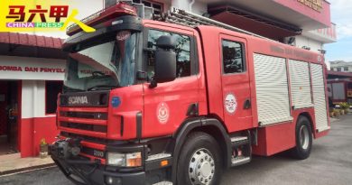 拥21辆消拯车  4水槽罗厘  “准备好  应对林火”