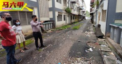 后巷路面下陷 泥土流失 居民忧影响组屋结构安全