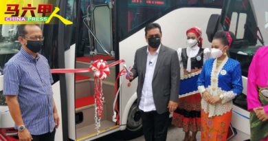 全景公司购24辆新巴士      5辆设关爱巴士    弱势群体免费乘搭