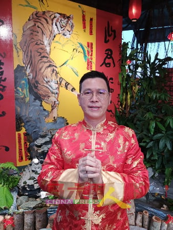 李金殿