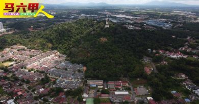 甲市海峡一览无余 登熊山 观美景