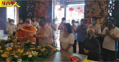 孙殿赐：尊重万物众生  促进和平让世界更好