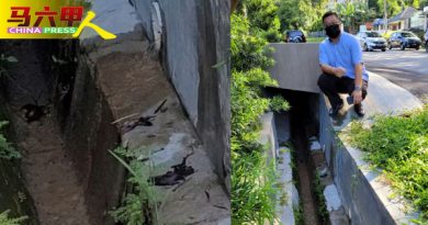 地底水管漏水  投诉10次  居民可惜水源流失