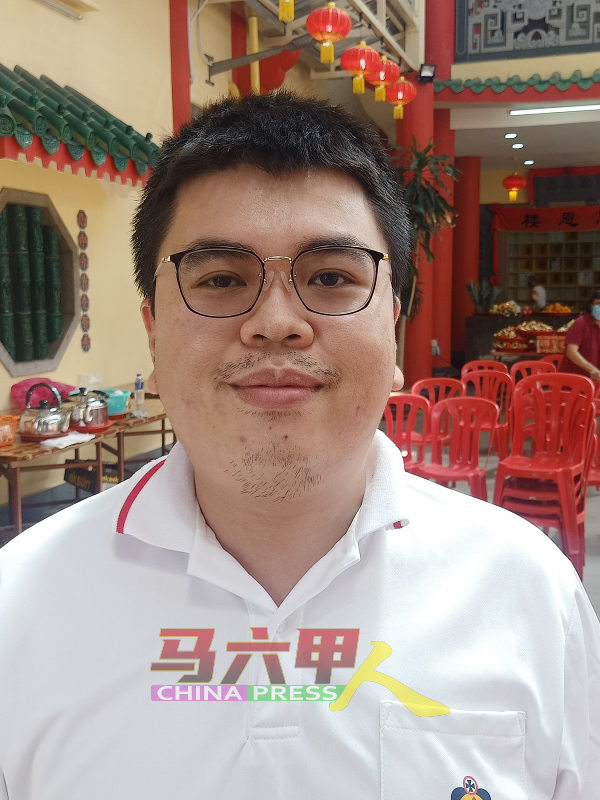 陈世宏（30岁，保险代理员）
