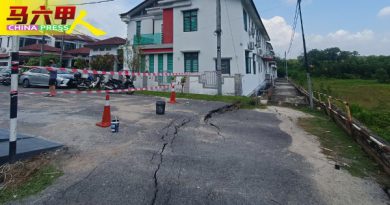 ◤今日马六甲头条◢后巷下陷  越来越严重  我家还安全居住吗？