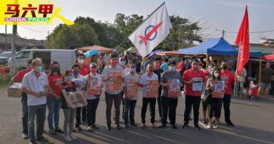 杨胜利：战甲市区亚罗牙也国席 火箭招2000选举志工