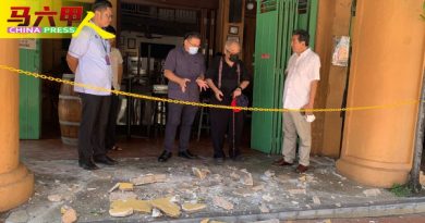 颜天禄建议5吨以上重型车辆    禁止驶入  鸡场街  荷兰街