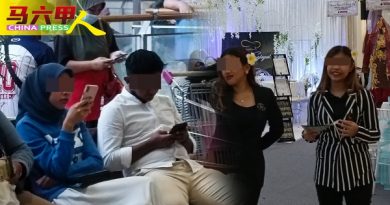 仅少数商店仍强制佩戴 民众无罩  逛街啦！