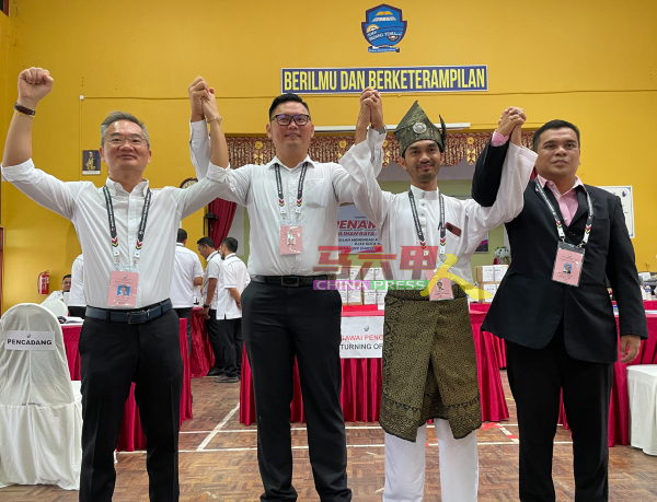 第15届全国大选马六甲市区国会候选人出炉！左起为1号候选人邱培栋、2号候选人高启尧、3号候选人诺阿兹兰及4号候选人苏海米。