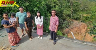 望万民宅斜坡山体滑坡  厨房现裂缝地面倾斜  居民夜不安宁