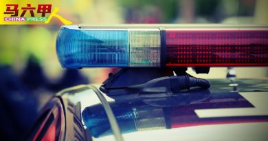 甲警破贩毒活动 捕2男起11万冰毒