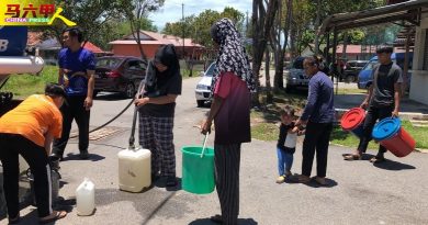 丽丽组屋水供不稳  影响作息居民好烦恼