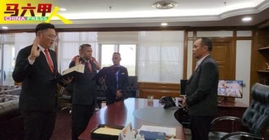 高启尧获重委     甲历史城市议员