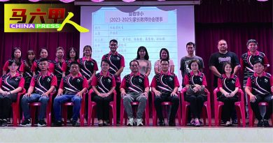 晋巷华小家协大会  陈宝全冀提升软硬体