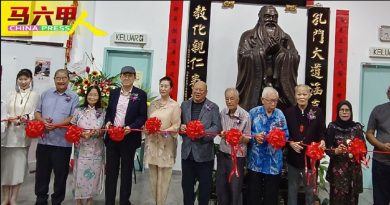 “妙笔生花”书画义展  卖出作品获6.5万捐慈善