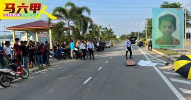 2摩哆相撞  饮食店助手当场死亡