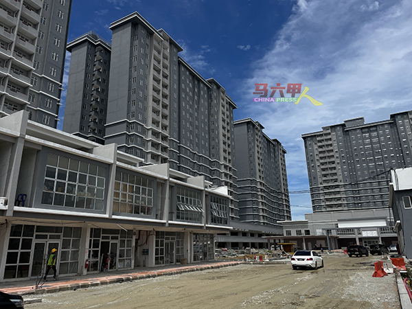 马六甲中央县2一马房屋计划，预计将在2024年首季竣工。