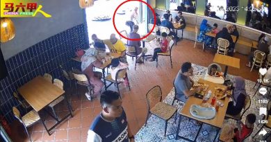 “到底谁捡了你的钱包？”男子发帖被网民嘲笑