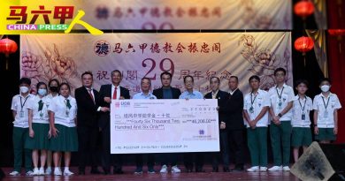邱培栋：明年将重新规划 补贴    真正有需要家庭