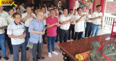 傅镇业：盼通过政府与地主协商  让天地君庙原地运作