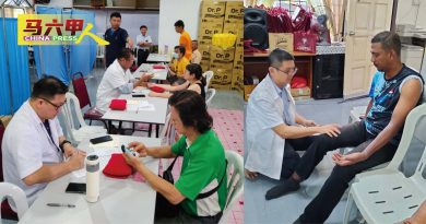 哥打拉沙马那中医义诊 4小时 各族逾80人看诊