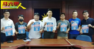 甲州马青吁教育部 维持英语教数理指南现状