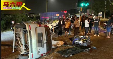 骑摩哆回家撞车 技术工友重伤死