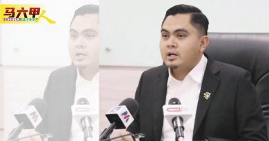 拉吉夫请“喝咖啡” 阿克马应邀赴约