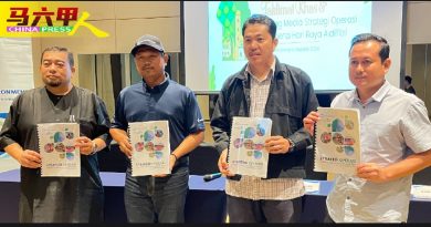 772 SWM人员坚守岗位 开斋节按时收垃圾