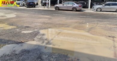 玛琳水供频中断  原本是地下水管又爆了