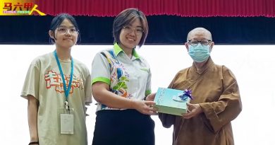 释理德法师：参加佛学营  “认识佛法  领悟生命”