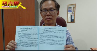 周末 长假 常不够泊车位 刘志俍：旅游区  需机械化泊车场