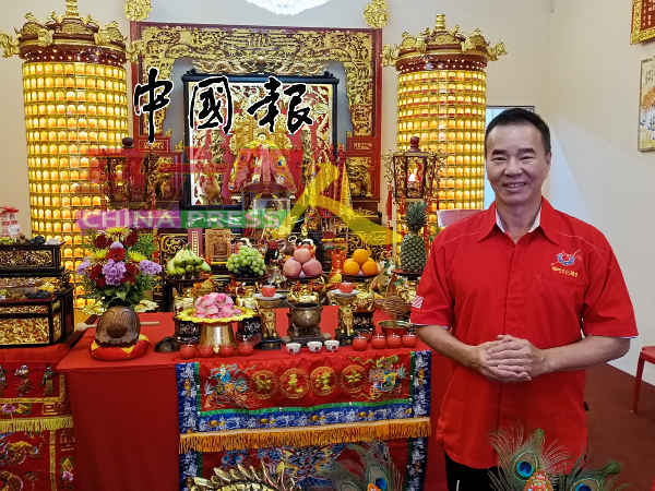 来自马六甲的吴源瑞，继续获选为马来西亚哪吒文化信仰总会总会长。