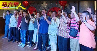 练宝华：政府需监督表现 公务员调薪后应提升绩效