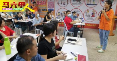 峇章慈善基金会迈向目标  一家庭一急救员