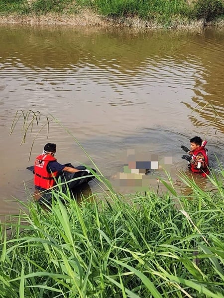 身分不明的华裔男子尸体，被发现浮尸在玛琳河。（图消拯局提供）