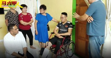 清洁工友意外受伤 各族居民伸出援手  YB很感动
